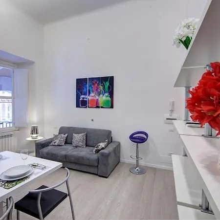 Piazza Vittorio Emanuele II Halldis Apartment Řím